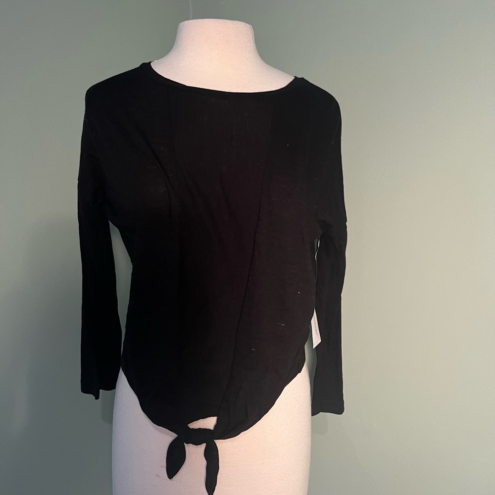 ✨Tie front blouse